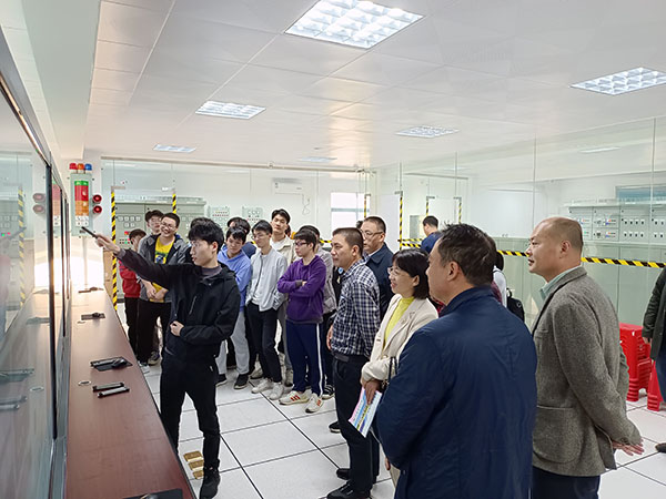 说明: C:\Users\gdouh\Desktop\湛江港(集团)股份有限公司到金年会调研\22.jpg