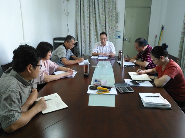 1505275282143424.jpg 会议现场_副本.jpg